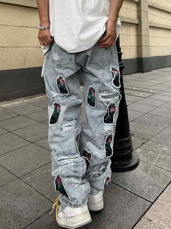 Men’s Ripped Embroidery Patch Loose Jeans