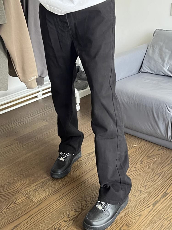 Men’s Solid Straight Leg Jeans