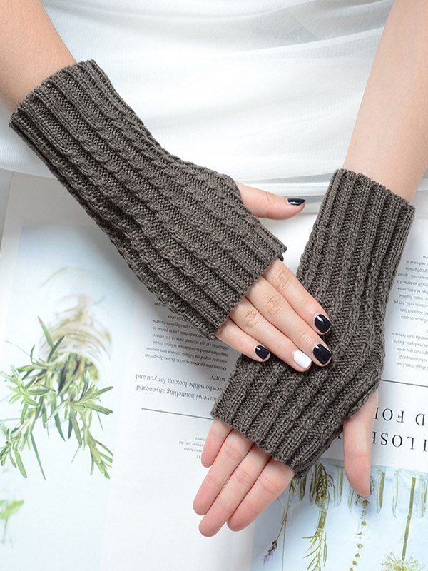 Thumbhole Detail Knitted Fingerless Gloves
