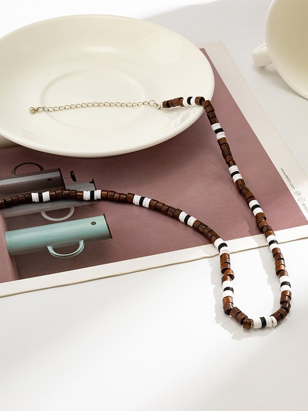 Men’s Boho Wooden Beads Necklace