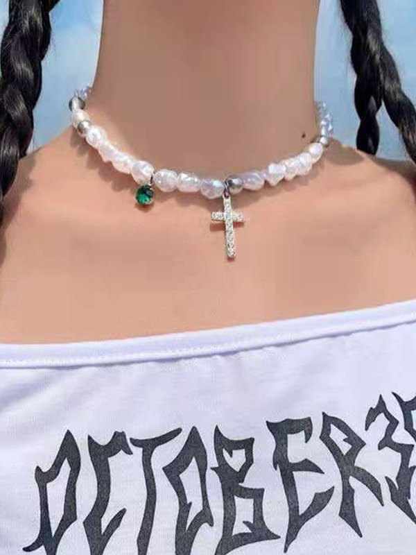 Rhinestone Cross Pendant Faux Pearl Choker Necklace