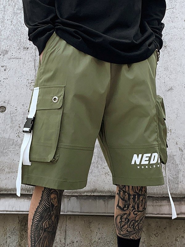 Men’s Buckle Pocket Loose Cargo Shorts