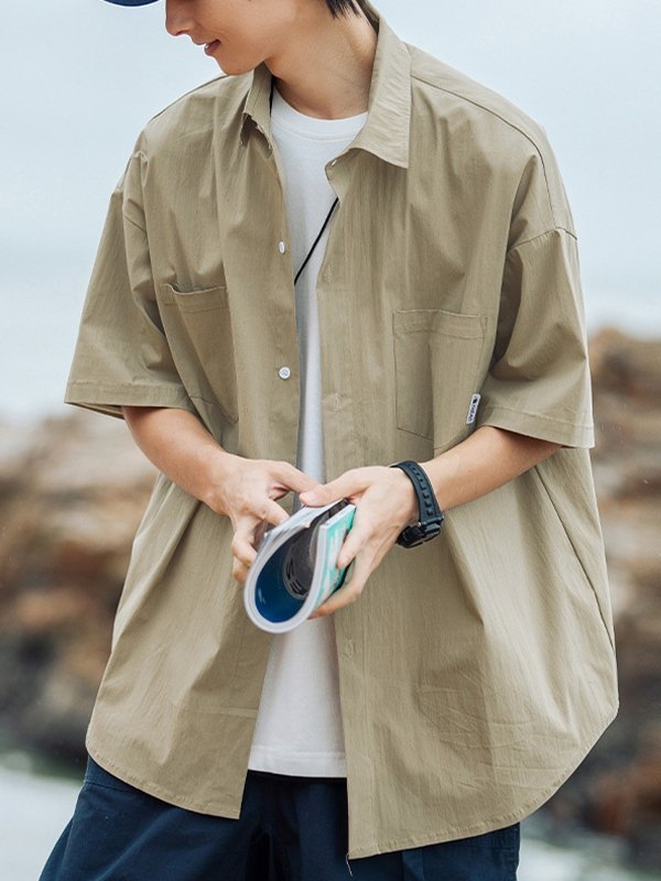 Men’s Pocket Front Short Sleeve Button Up Shirt