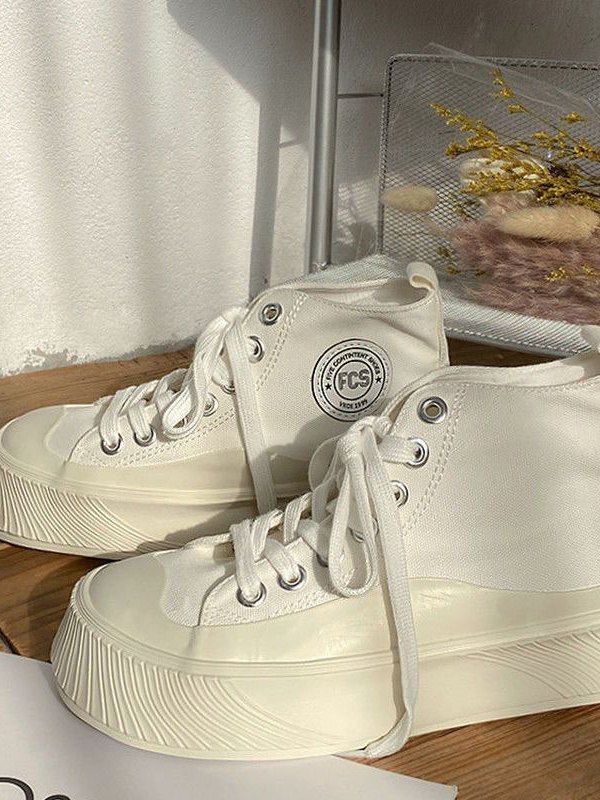 Contrast Sole High Top Sneaker