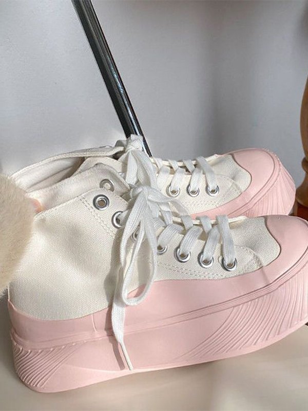 Contrast Sole High Top Sneaker