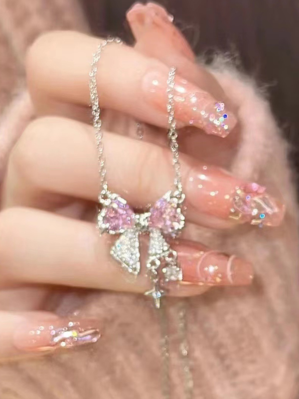 Bow Pendant Rhinestone Necklace